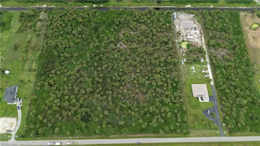 39th Ave Nw, Naples, Florida 34120