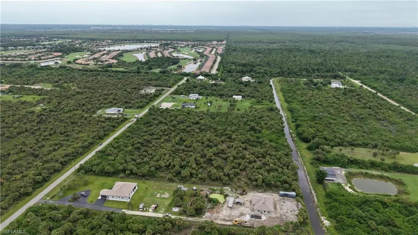 39th Ave Nw, Naples, Florida 34120
