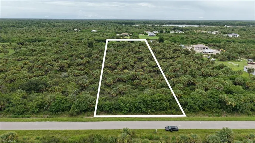 39th Ave Nw, Naples, Florida 34120