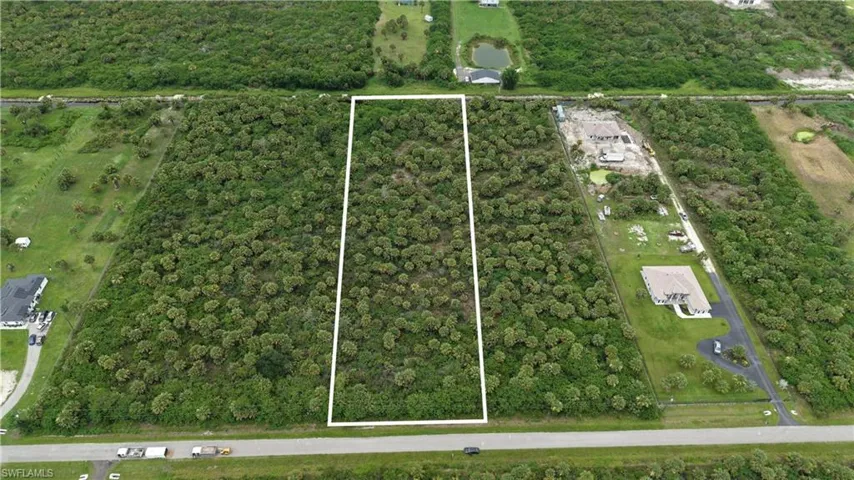 39th Ave Nw, Naples, Florida 34120