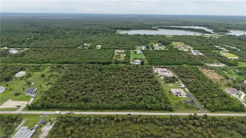 39th Ave Nw, Naples, Florida 34120