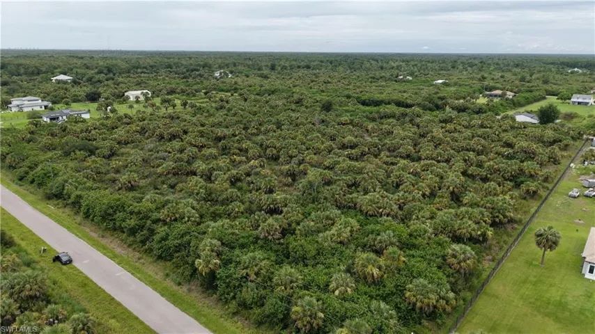 39th Ave Nw, Naples, Florida 34120