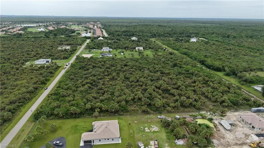 39th Ave Nw, Naples, Florida 34120
