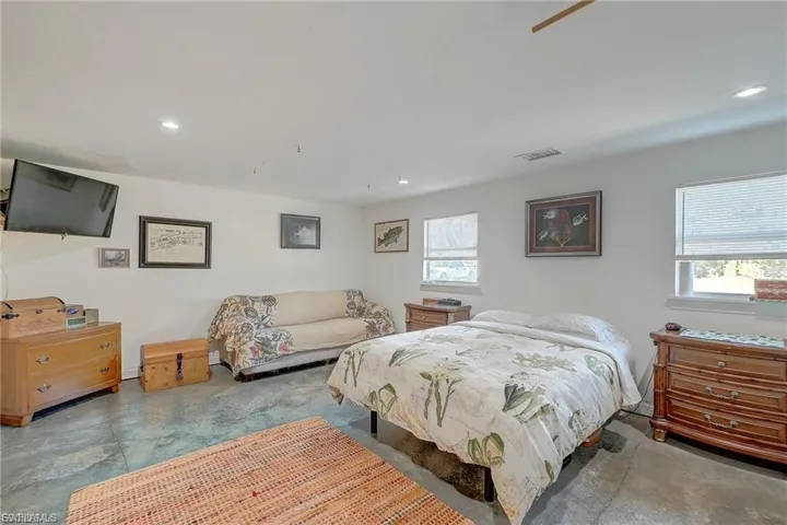 10921 Shirley Ln, North Fort Myers, Florida 33917