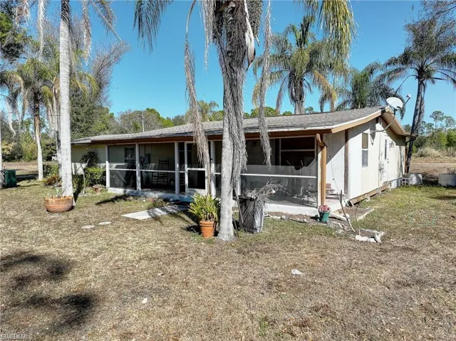 10921 Shirley Ln, North Fort Myers, Florida 33917