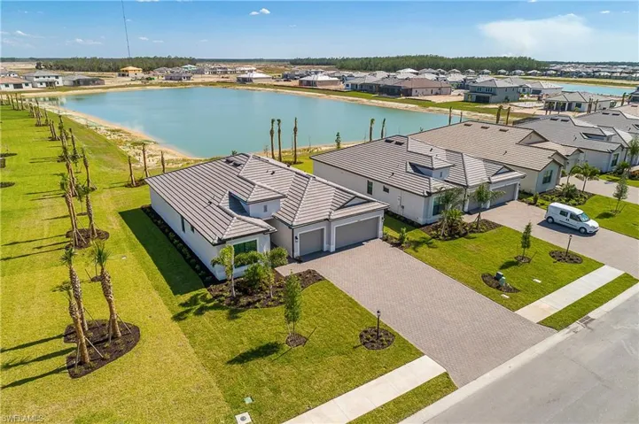 Brand New Summerville floor plan features nearly 2500 sq ft of living space, 3 bedrooms plus den, double entry doors with open kitchen, dining, great room. Priced to SELL!