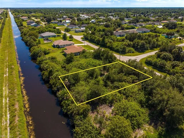 3742 Hyde Park Dr, Fort Myers, Florida 33905