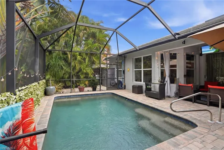 9954 Colonial Walk N, Estero, Florida 33928