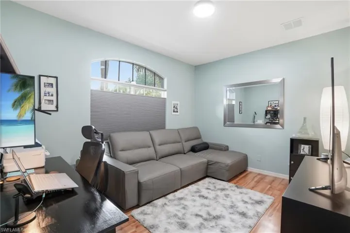 9954 Colonial Walk N, Estero, Florida 33928