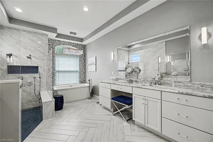 15220 Blackhawk Dr, Fort Myers, Florida 33912