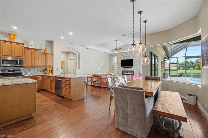 15220 Blackhawk Dr, Fort Myers, Florida 33912
