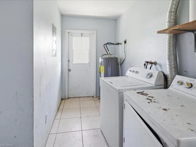 1721 46th Ter Sw, Naples, Florida 34116