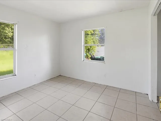 1721 46th Ter Sw, Naples, Florida 34116