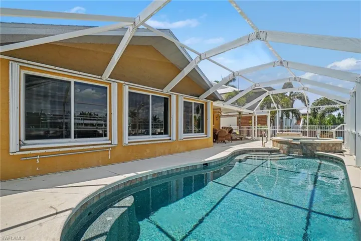 2456 Sycamore St, St. James City, Florida 33956