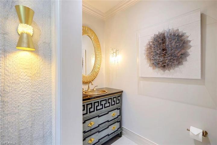 Powder room