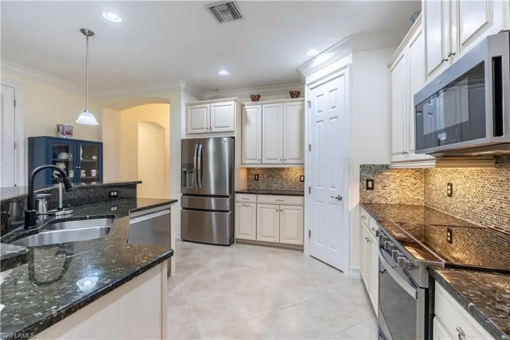7807 Bucks Run Dr, Naples, Florida 34120