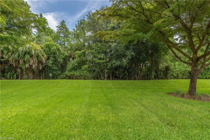 7807 Bucks Run Dr, Naples, Florida 34120