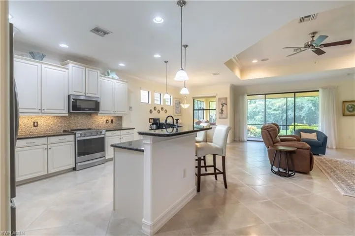 7807 Bucks Run Dr, Naples, Florida 34120