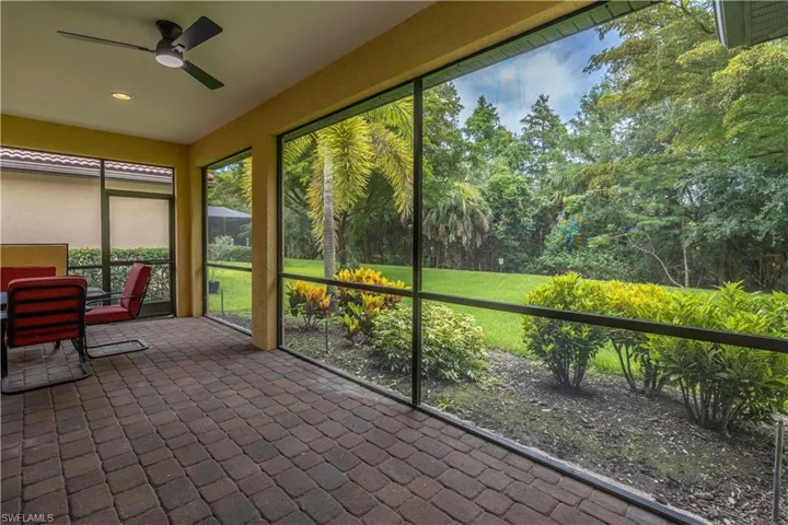 7807 Bucks Run Dr, Naples, Florida 34120
