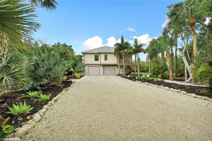2130 Sunset Cir, Sanibel, Florida 33957