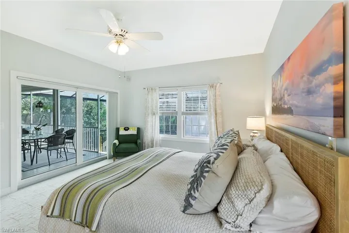 2130 Sunset Cir, Sanibel, Florida 33957