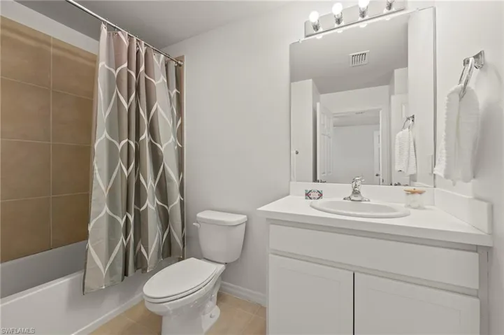 15346 Wildflower Circle Naples, FL 34119 - Bathroom 2 second floor