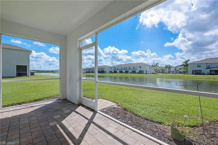 15346 Wildflower Circle Naples, FL 34119 - Screened lanai