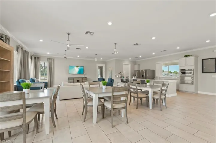 Clubhouse social/dining area