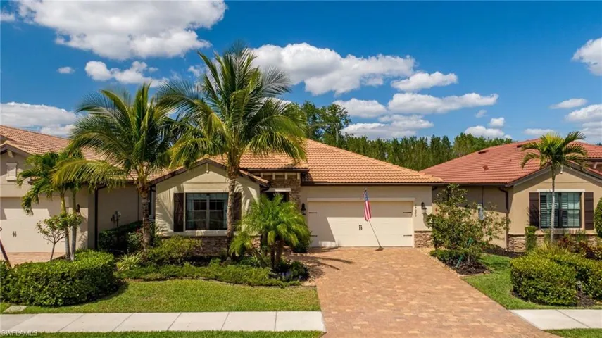 14329  Tuscany Pointe  CV, Naples, FL 34120