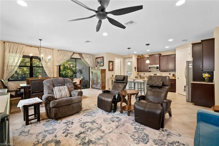 14329  Tuscany Pointe  CV, Naples, FL 34120