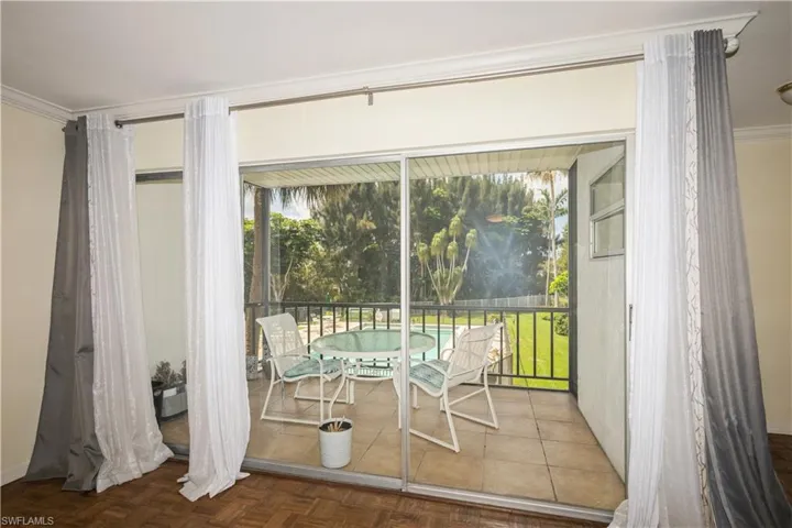 3030 Binnacle Dr # 204, Naples Fl 34103