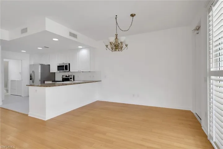 6284 Towncenter Cir, Naples, Florida 34119