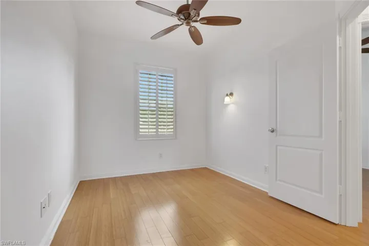 6284 Towncenter Cir, Naples, Florida 34119