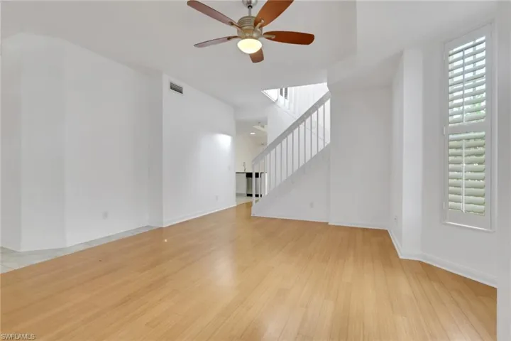 6284 Towncenter Cir, Naples, Florida 34119