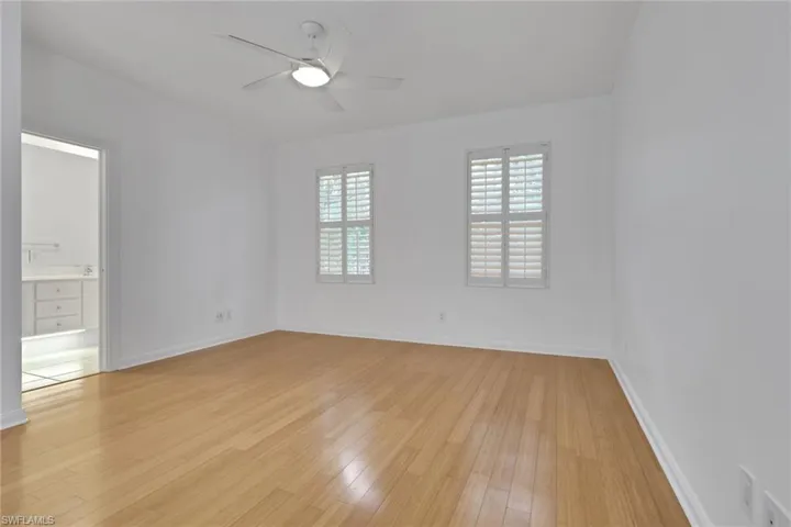 6284 Towncenter Cir, Naples, Florida 34119