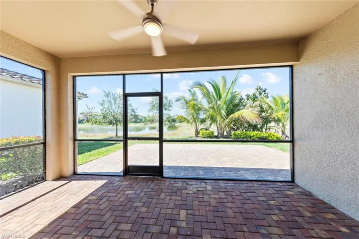 9251  Woodhurst  DR, Naples, FL 34120