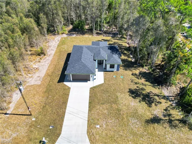 Aerial view of property and surrounding area