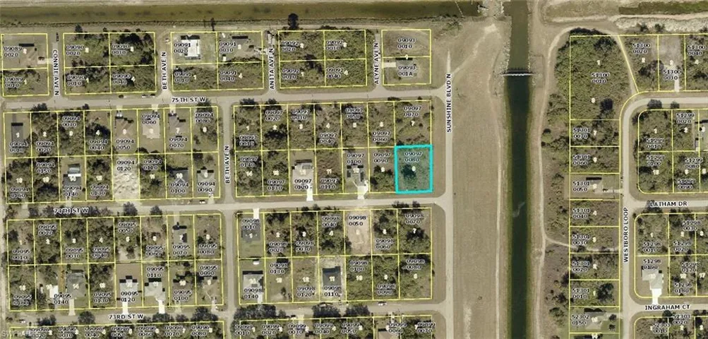 2500 74th St W, Lehigh Acres, Florida 33971