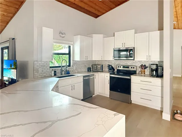 12446 Mcgregor Woods Cir, Fort Myers, Florida 33908
