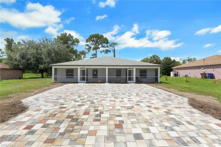 4733/4735 30th St Sw, Lehigh Acres, Florida 33973