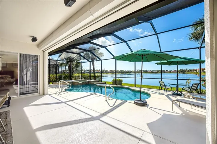 16187 Coco Hammock Way, Fort Myers, Florida 33908