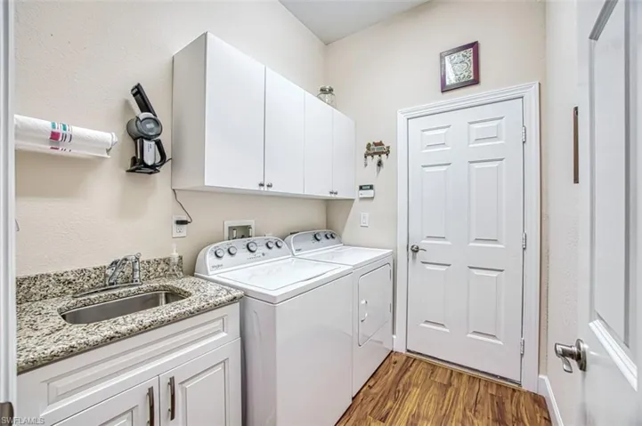 16187 Coco Hammock Way, Fort Myers, Florida 33908