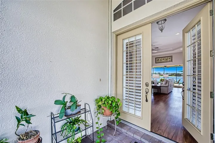 16187 Coco Hammock Way, Fort Myers, Florida 33908