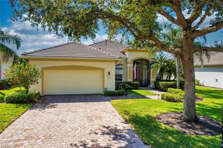 16187 Coco Hammock Way, Fort Myers, Florida 33908