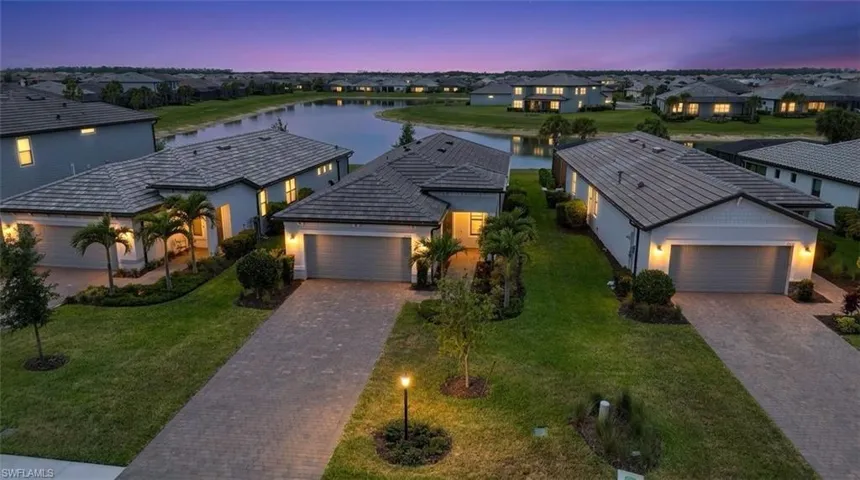 20039 Kingmont Dr, Estero, Florida 33928
