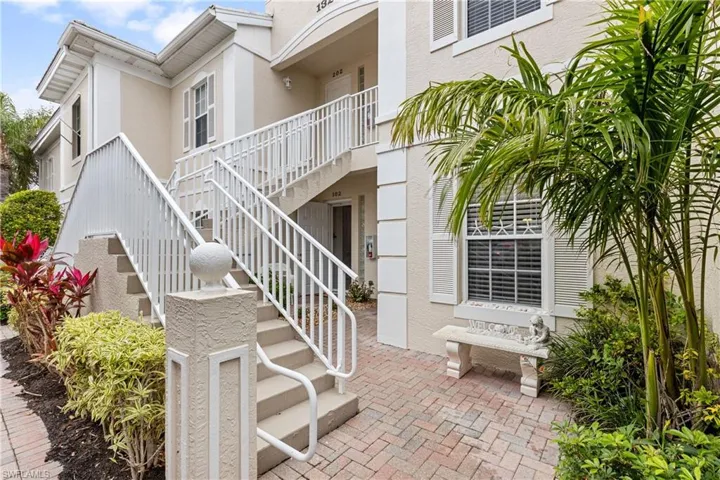 1325  Sweetwater  CV, Naples, FL 34110