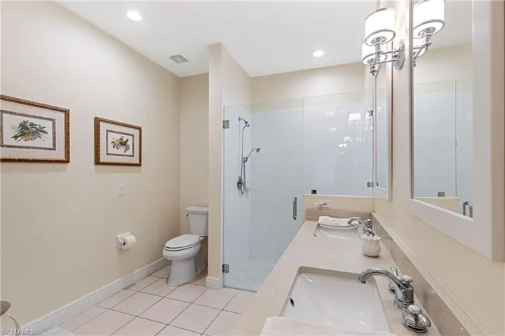 1325  Sweetwater  CV, Naples, FL 34110