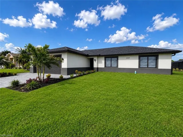 2529 Nw 19th Pl, Cape Coral, Florida 33993