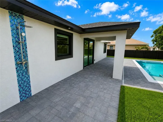 2529 Nw 19th Pl, Cape Coral, Florida 33993