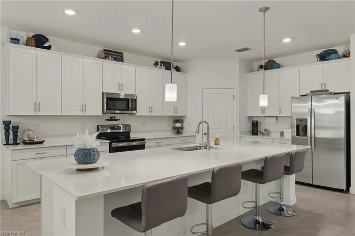 Breakfast Bar